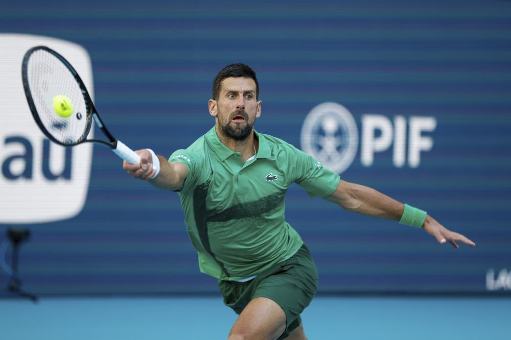 伊朗前锋塔雷米欧冠赛场攻破皇马大门！成为第二位攻...